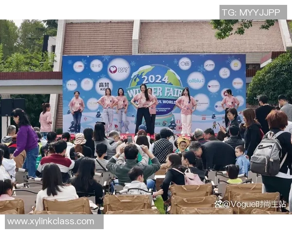 足球明星出席儿童葬礼传递关爱与希望引发社会关注与思考 足球明星出席儿童葬礼传递关爱与希望引发社会关注与思考