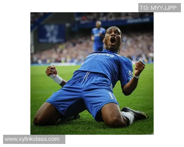 足球明星滑跪挑战赛谁能滑得最远引发热议与关注 足球明星滑跪挑战赛谁能滑得最远引发热议与关注