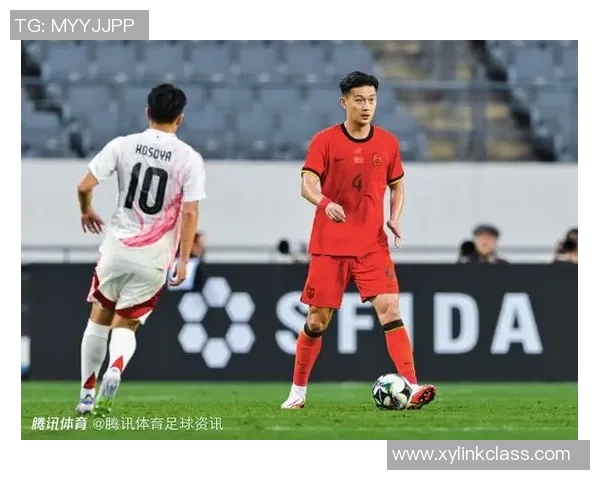 足球明星蒋圣龙的成长历程与职业生涯全解析 足球明星蒋圣龙的成长历程与职业生涯全解析